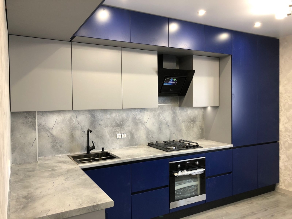 Кухонный гарнитур 'эмаль. Фото 1